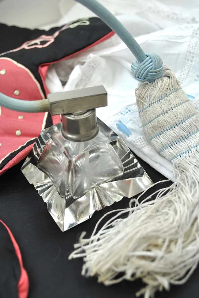 1930s Vintage Art Deco Lead Crystal Perfume Atomiser Bottle