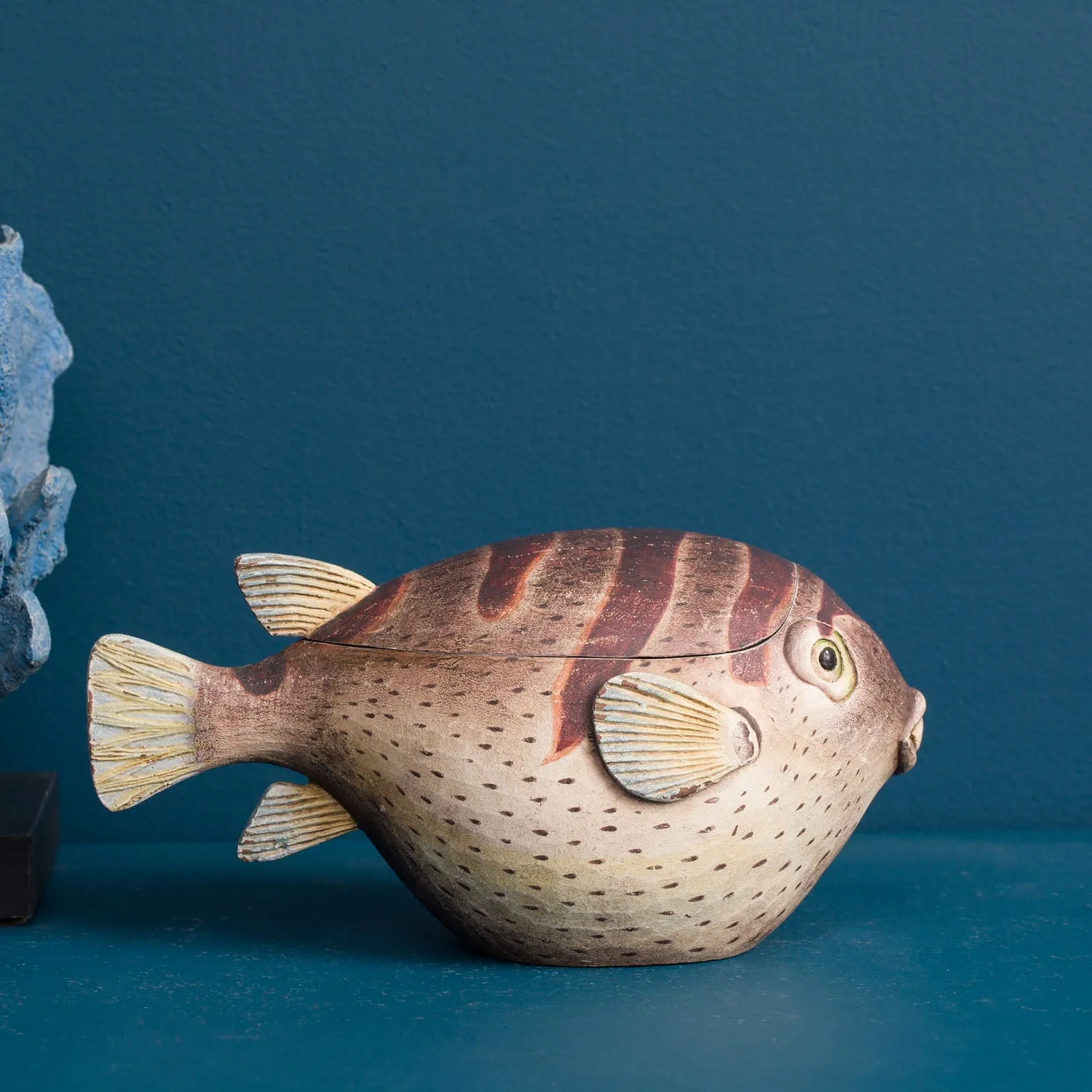 BANDED PUFFER FISH BOX