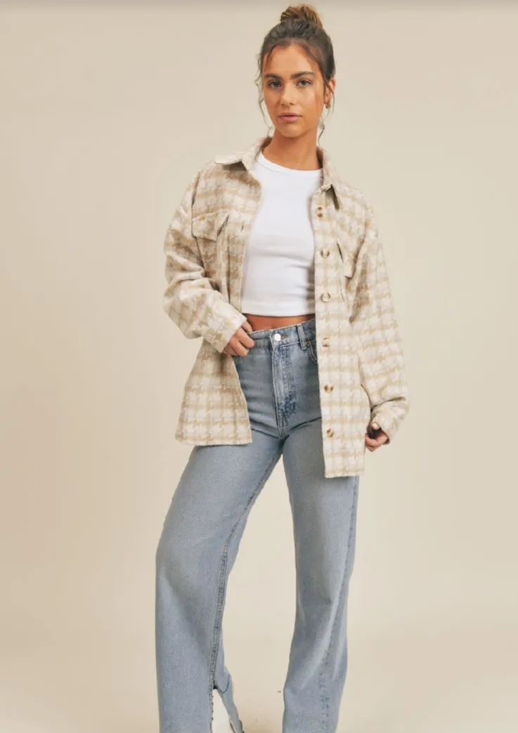 Lesley Houndstooth Shacket  | Beige