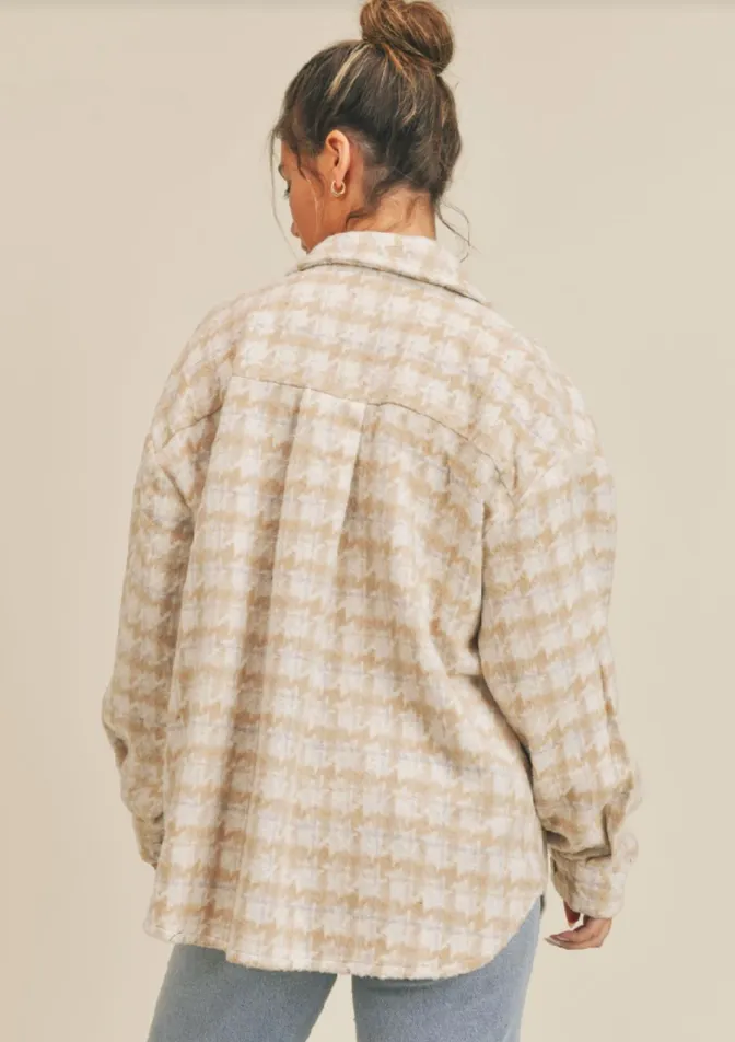 Lesley Houndstooth Shacket  | Beige
