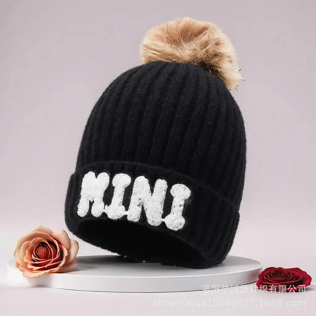 Letter MAMA wool hat winter European and American outdoor ski wool ball knitted hat warm hat