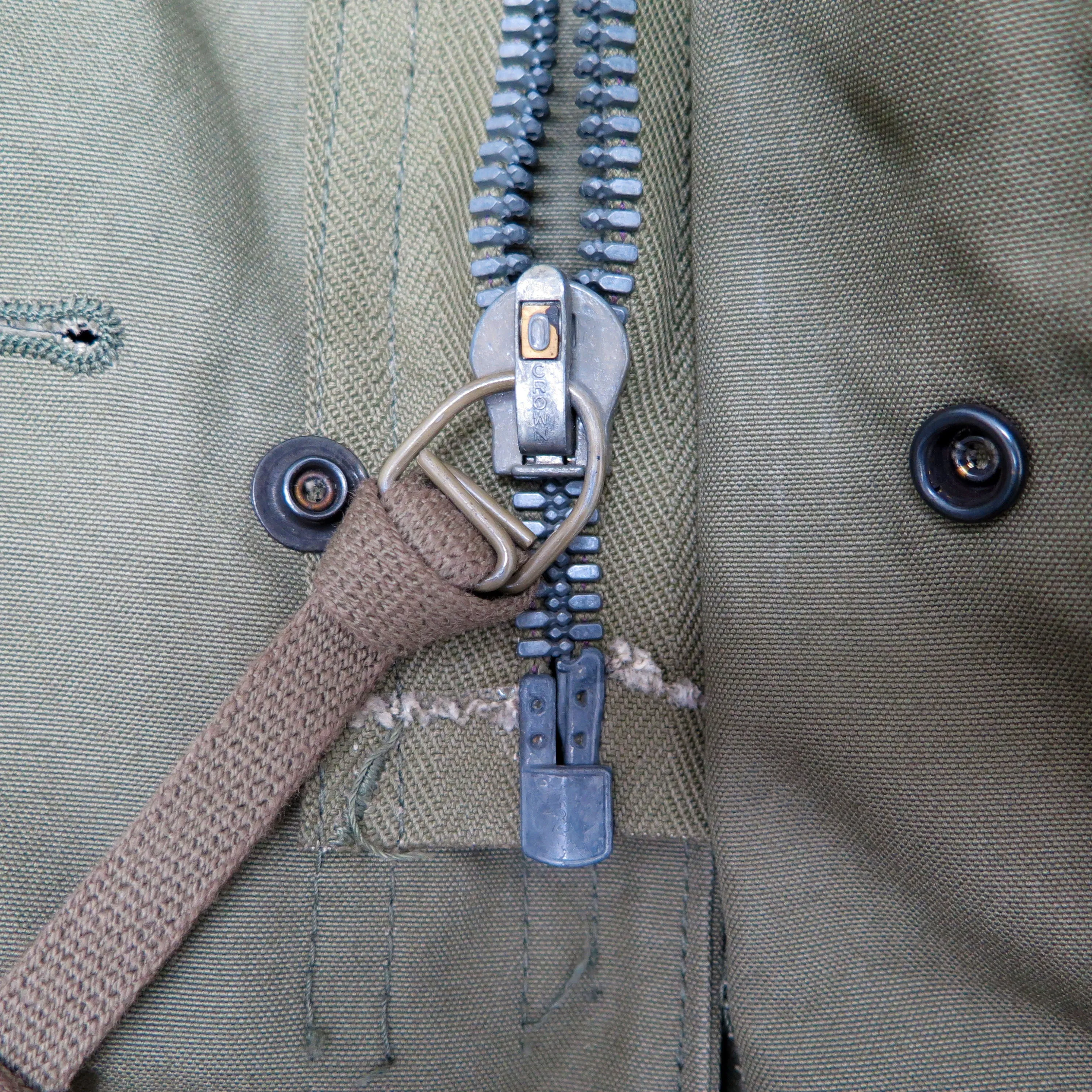 US ARMY FIELD JACKET M-1951 M51 DEADSTOCK SIZE MEDIUM LONG