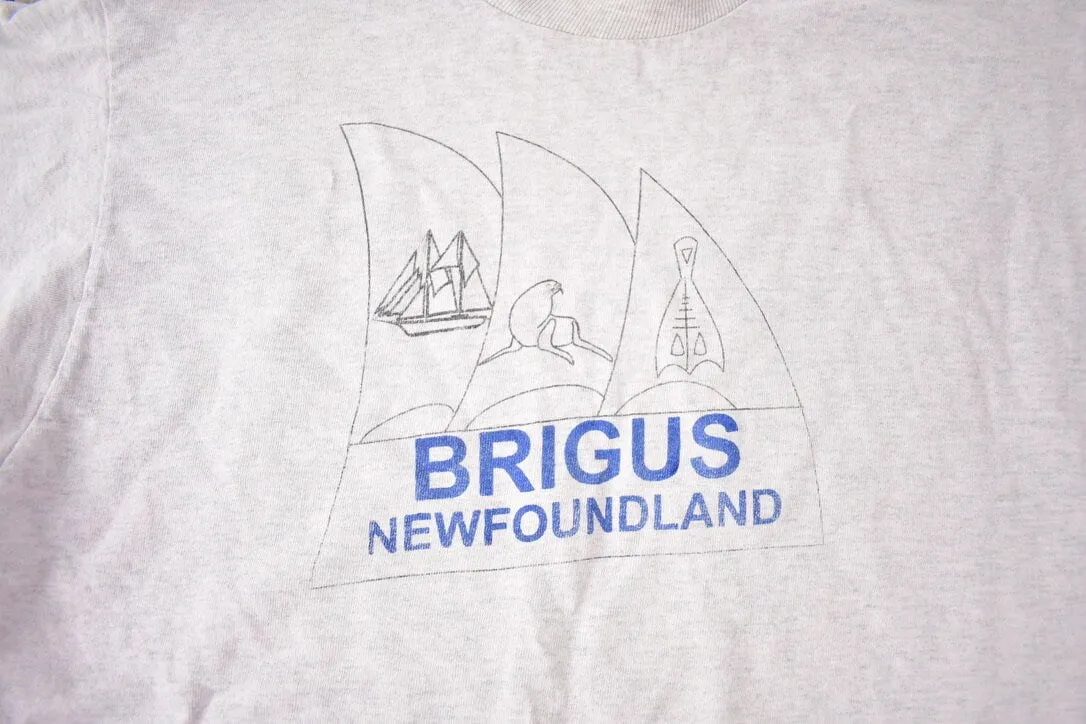 Vintage 1990s Brigus Newfoundland Souvenir Travel T Shirt Made In Canada