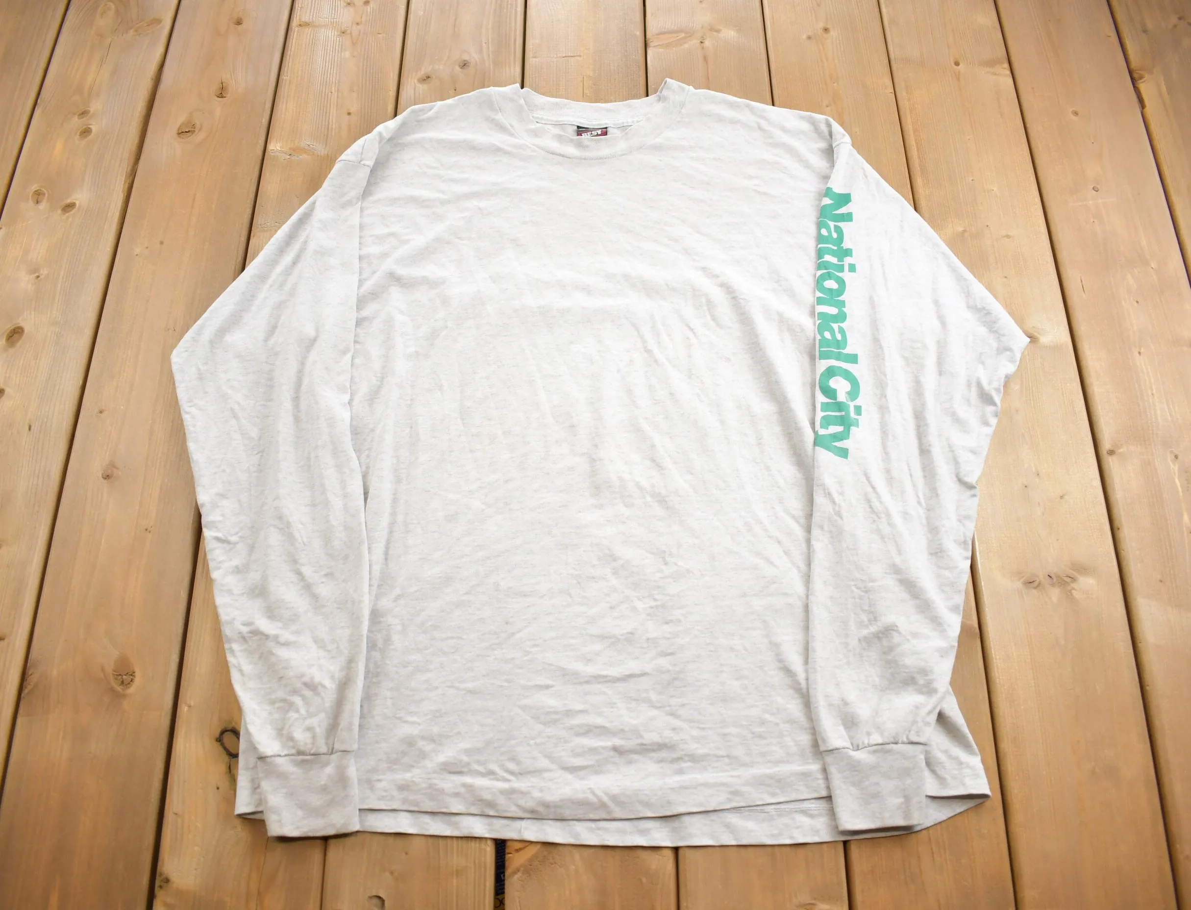 Vintage 1990s National City Souvenir T Shirt