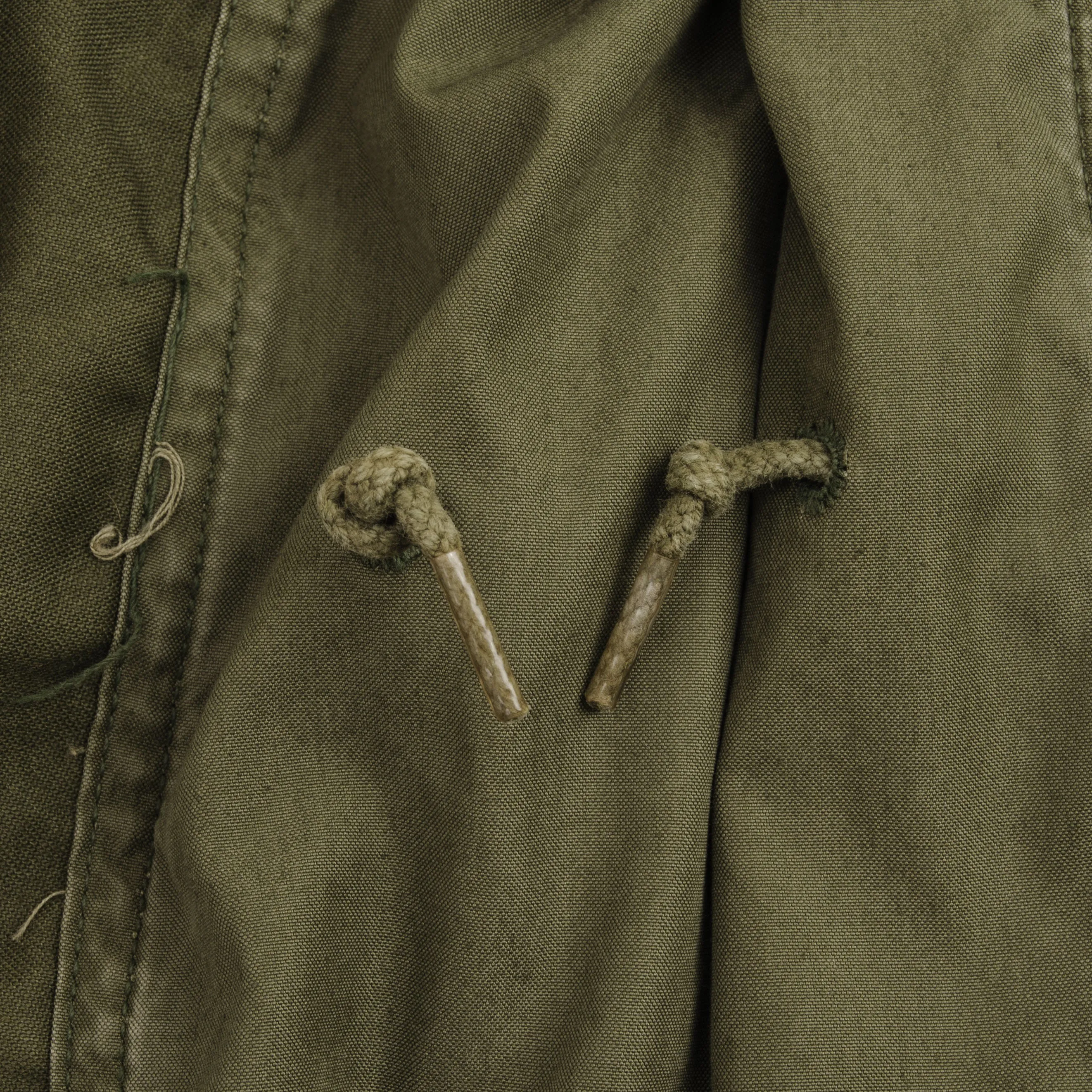 VINTAGE US NAVY SEABEES M65 FIELD JACKET 1972 VIETNAM WAR  SIZE MEDIUM REGULAR