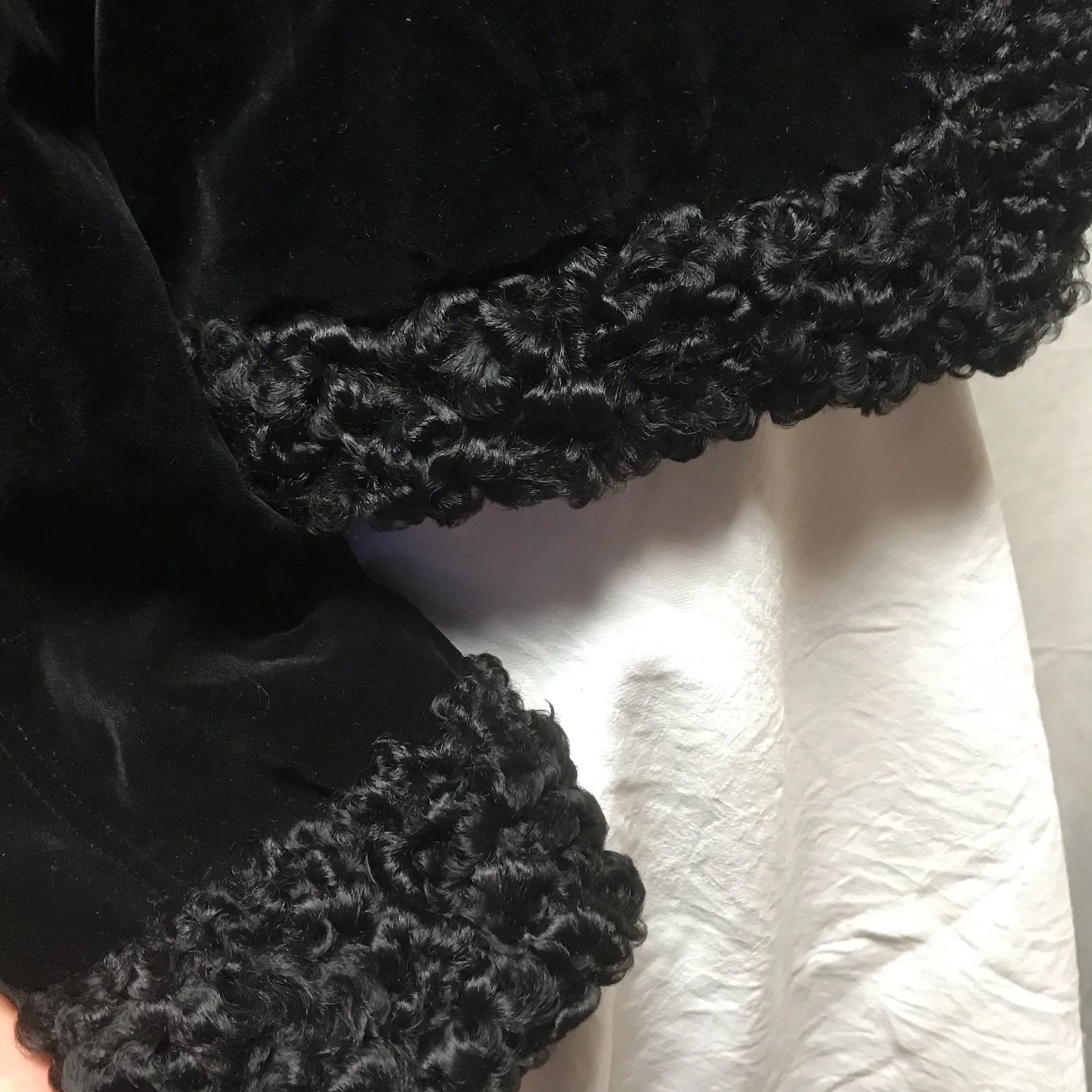 Vintage Velvet Bolero Jacket #C191  FREE AUS POSTAGE
