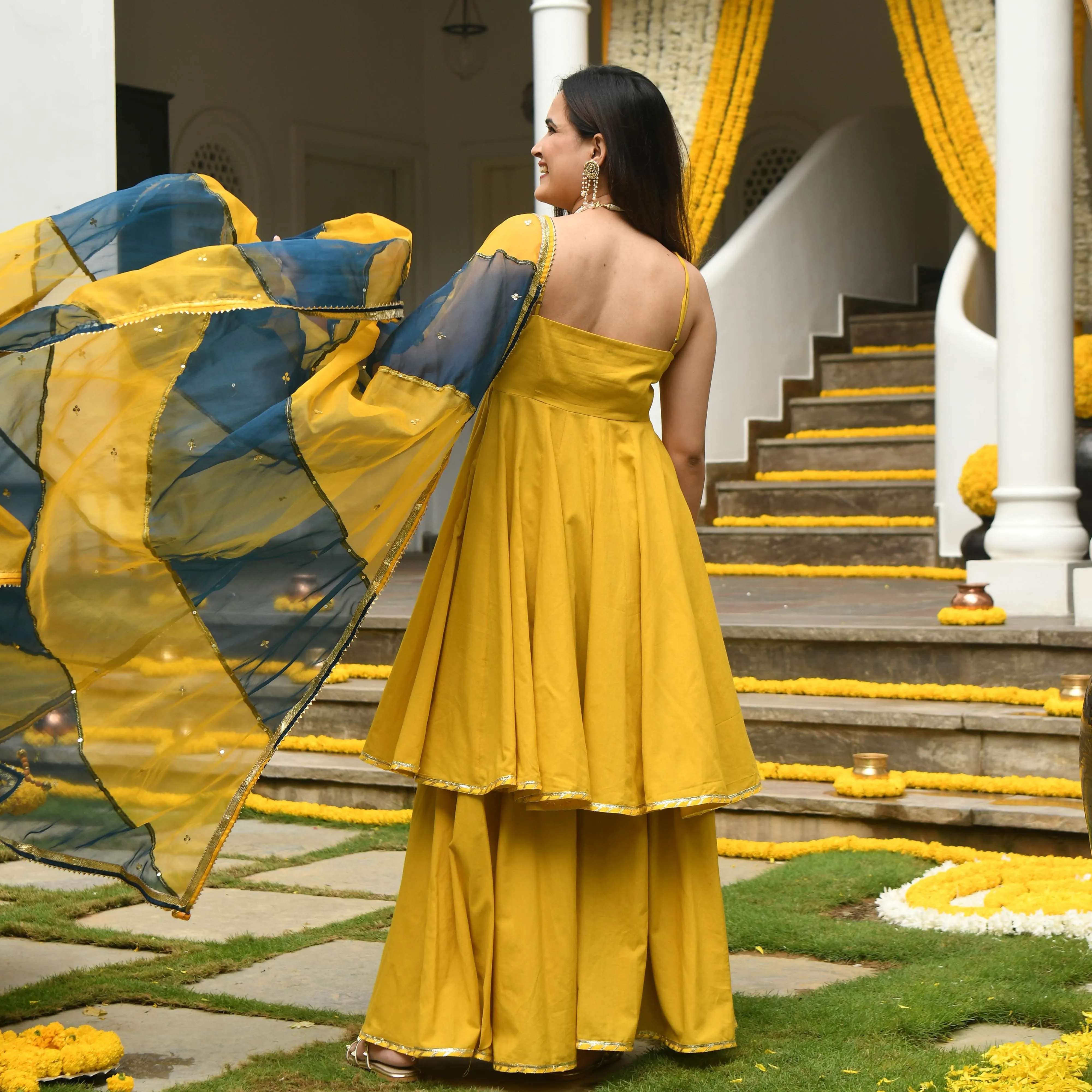 Vrinda Suit Set